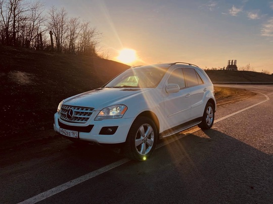 Продам Мерседес МЛ 350.
2009 год.
Состояние (3)