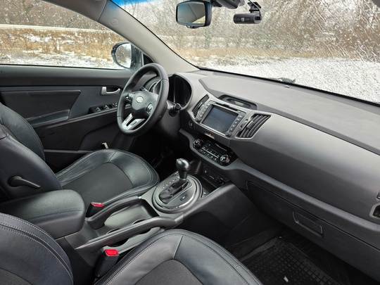 Kia Sportage 2011 год,2 литра (5)