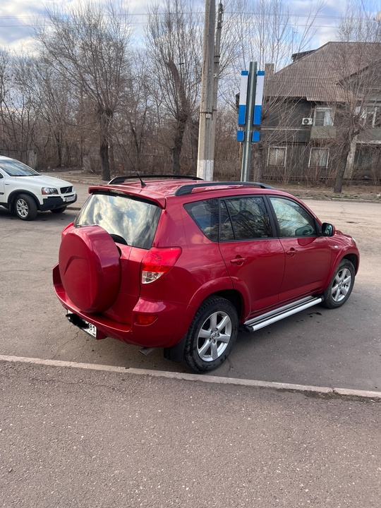 Продам Toyota RAV4 2008год 2.4 (3)