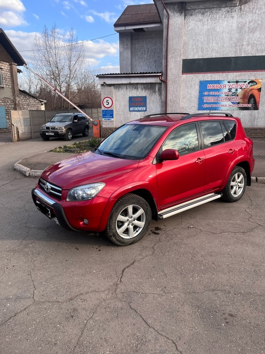 Продам Toyota RAV4 2008год 2.4 (7)