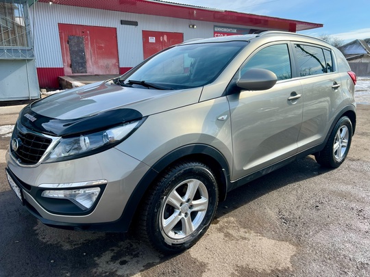 Продам KIA SPORTAGE 2015года выпуска (4)