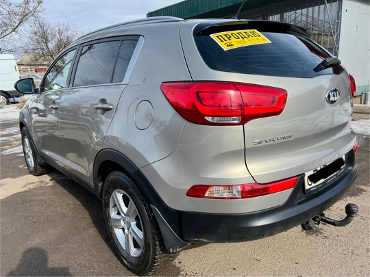 Продам KIA SPORTAGE 2015года выпуска (5)