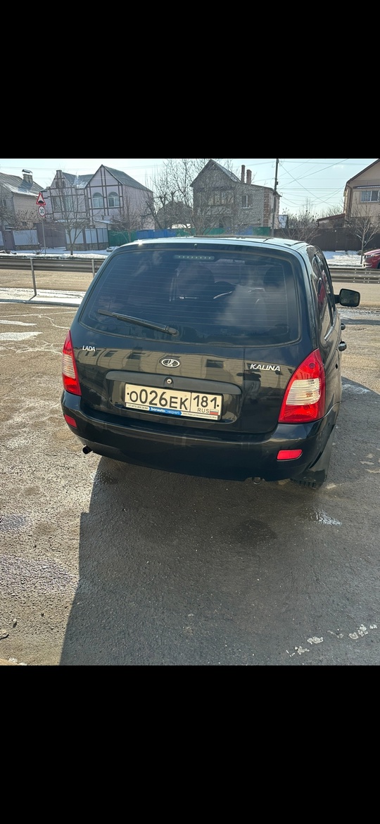 Продам ладу калину 2010 год (3)