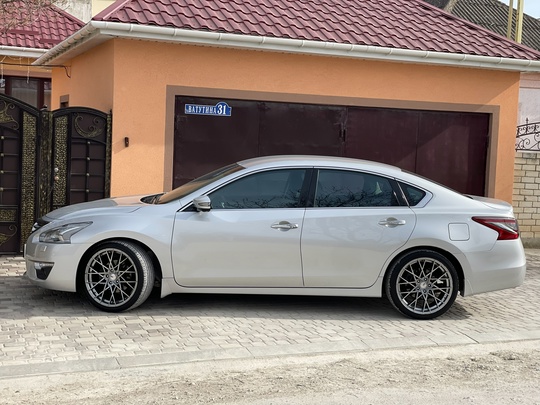 Nissan Teana 2014 год
127.000 пробег (7)