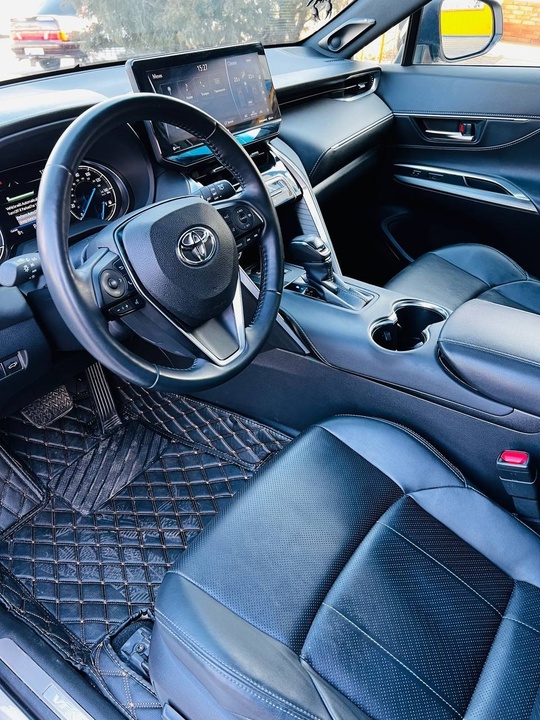 Продам!!! Toyota Venza 2.5. CVT (8)