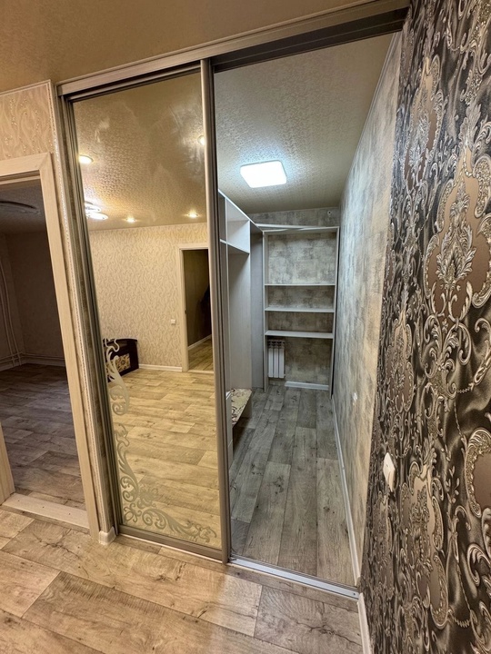 Продается уютная квартира в городе (7)