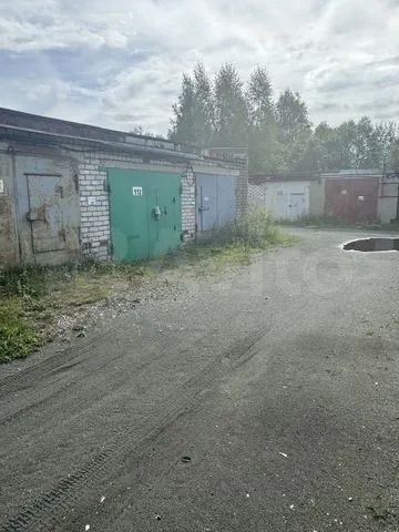 Продаю кирпичный гараж в Дзержинском (3)