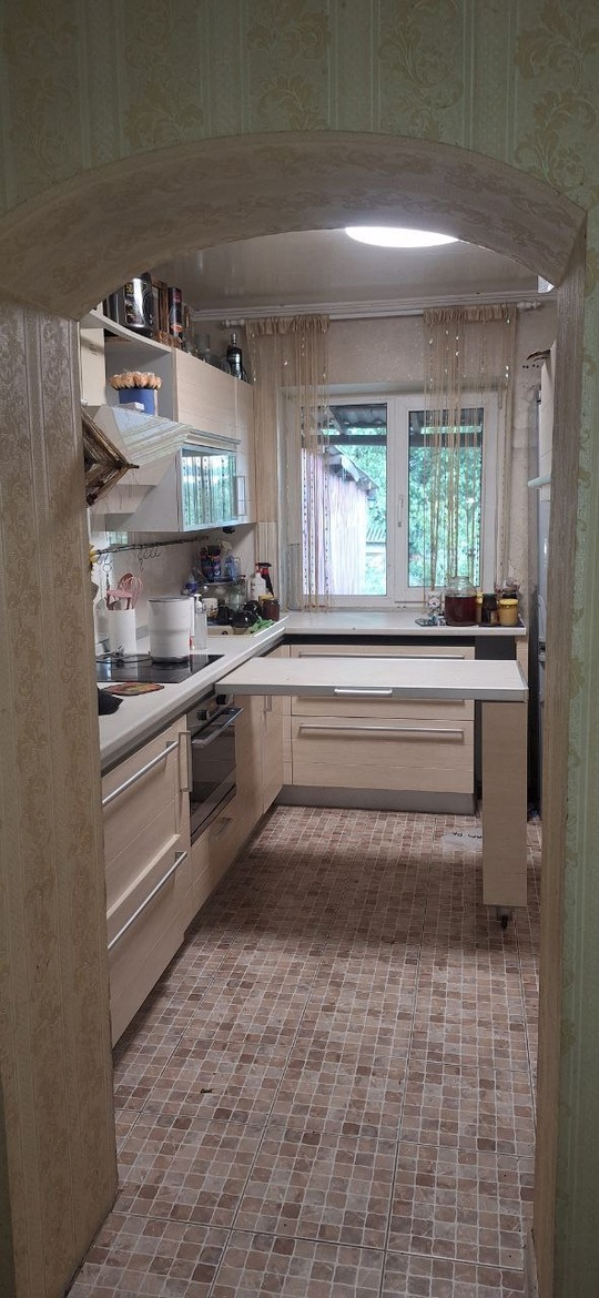 Продам дом в Кировском районе, (1)
