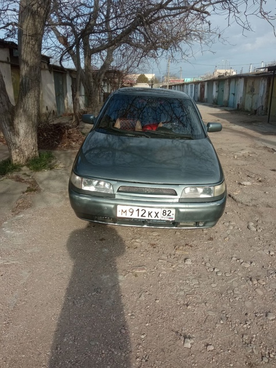 Продаёт друг,с кондиционером(надо обслужить) 2004г.