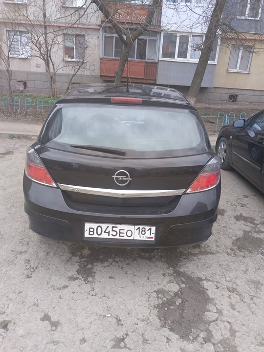 Продам Опель Астра 2007г. в.
1.6 (1)