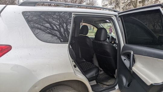 Продается Tayota RAV 4 2010 (6)