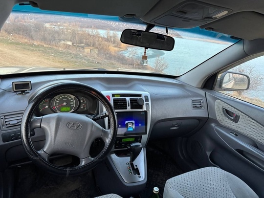 Продам HYUNDAI TUCSON в ОТЛИЧНОМ (9)
