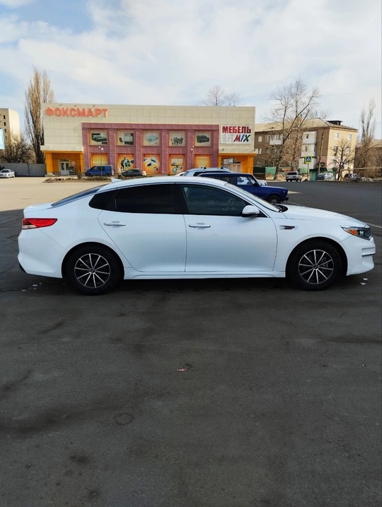 Продаю Kia optima 2016 г (3)