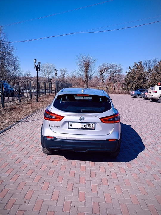 Продам NISSAN QASHQAI 2019 года. (9)