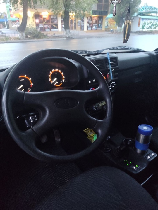 Продам Niva. 2020 год .Цена (5)