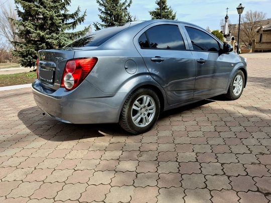 Продам Chevrolet Aveo T300 2014 (3)