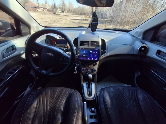 Продам Chevrolet Aveo T300 2014 (9)