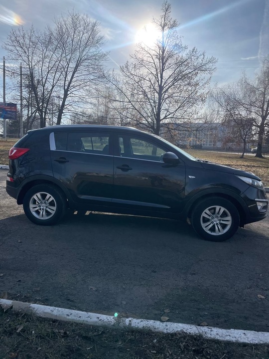 KIA Sportage 2012 года
Автомобиль в (4)