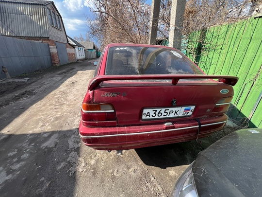 Продам Форд эскорт 1992 года (1)