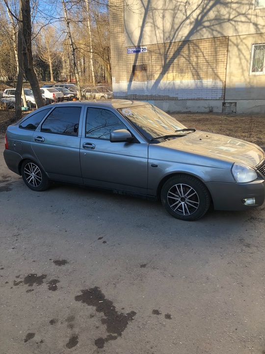 260к,торг

Владею машиной больше года,состояние кузова (2)