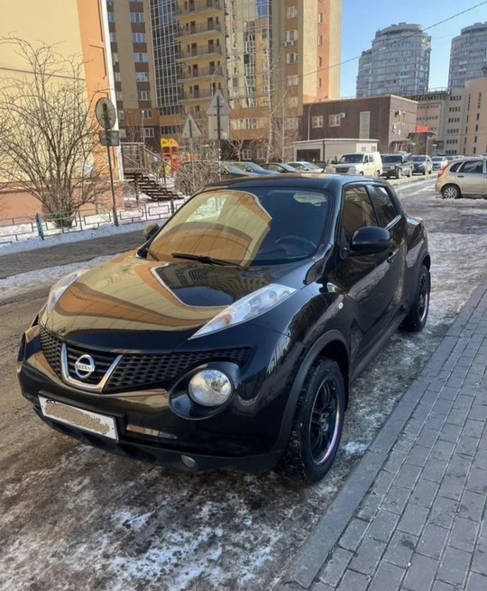Продам Nissan Juke ! В (1)