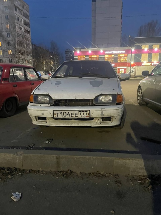ВАЗ 2113 
На ходу, установлен (2)