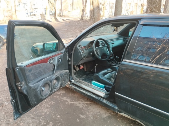 Автомобиль:Mercedes-Benz E200
Город осмотра:Ярославль
Год: 1995
Пробег: 
Объем: (7)
