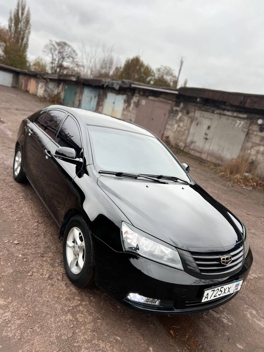 Geely Emgrand 2013 год выпуска,