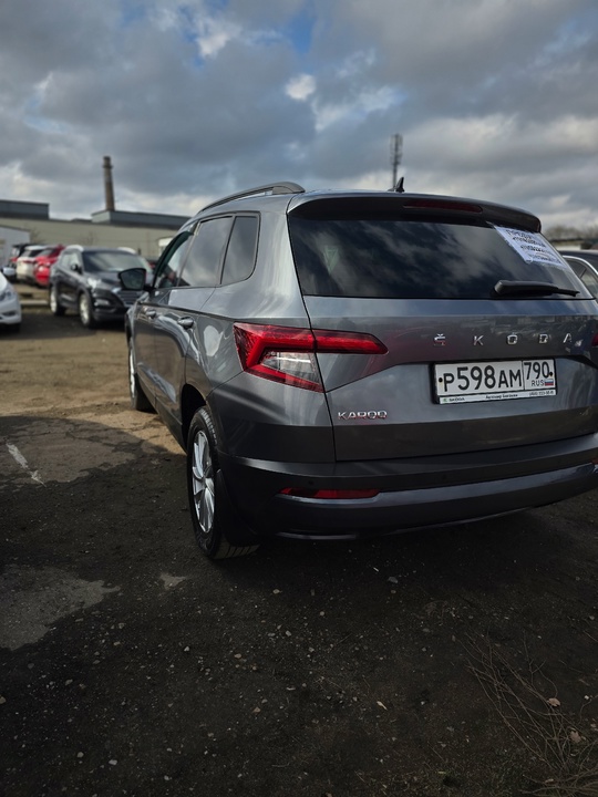 ПРОДАМ 
- Skoda Karoq
-2020г выпуска (4)