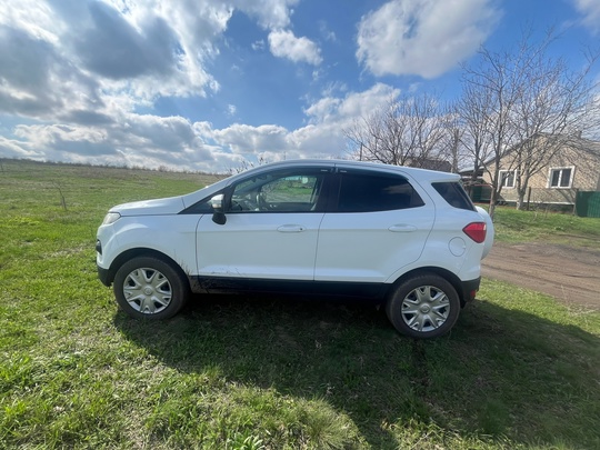 Продам автомобиль Ford Ecosport 2016