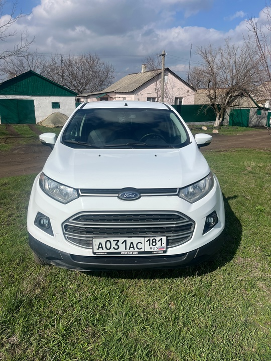 Продам автомобиль Ford Ecosport 2016 (1)