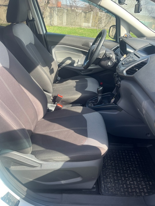 Продам автомобиль Ford Ecosport 2016 (7)