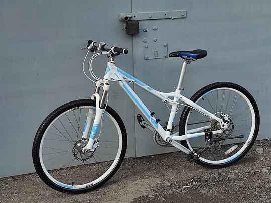 НОВАЯ ЦЕНА!!!  +79493228804

Велосипед Cannondale (3)