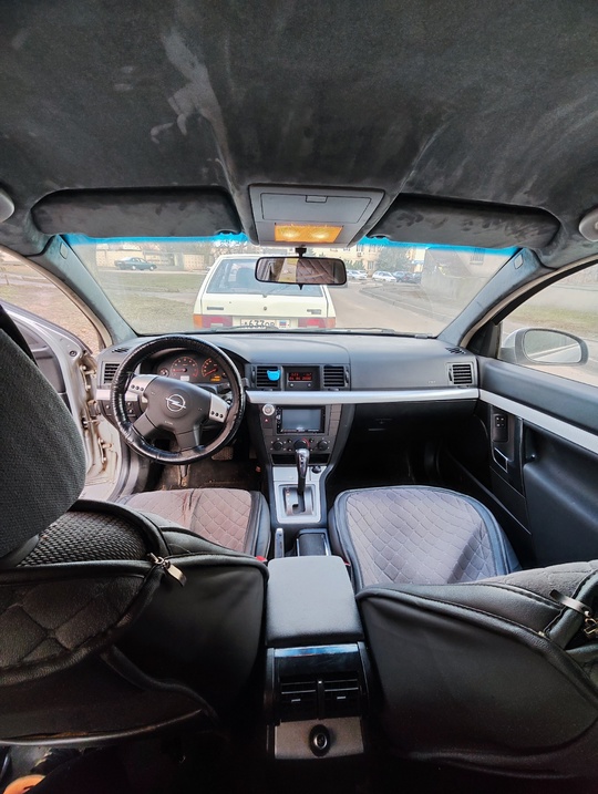 Opel Vectra C 2002г. 2.2 (4)