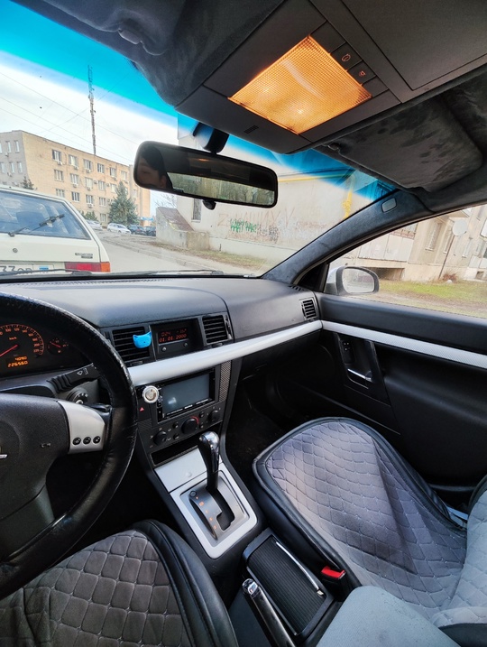 Opel Vectra C 2002г. 2.2 (6)