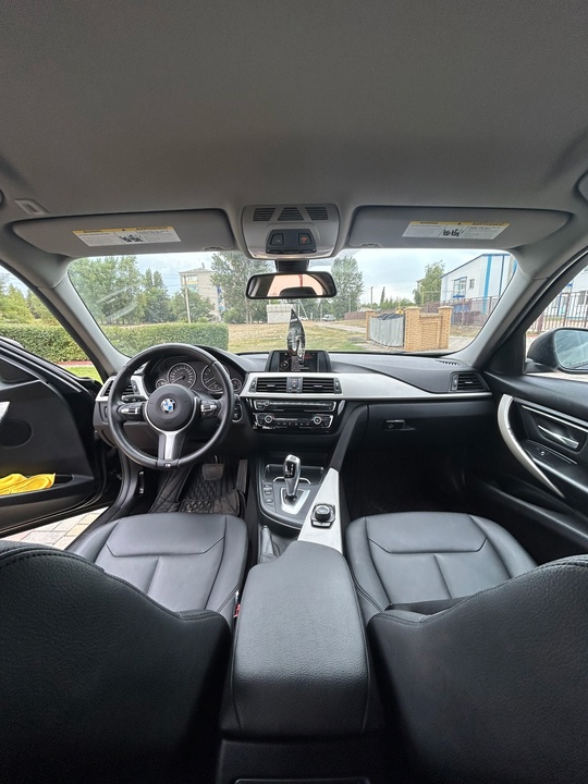 BMW 320i 2л BiTurbo 2016г (7)