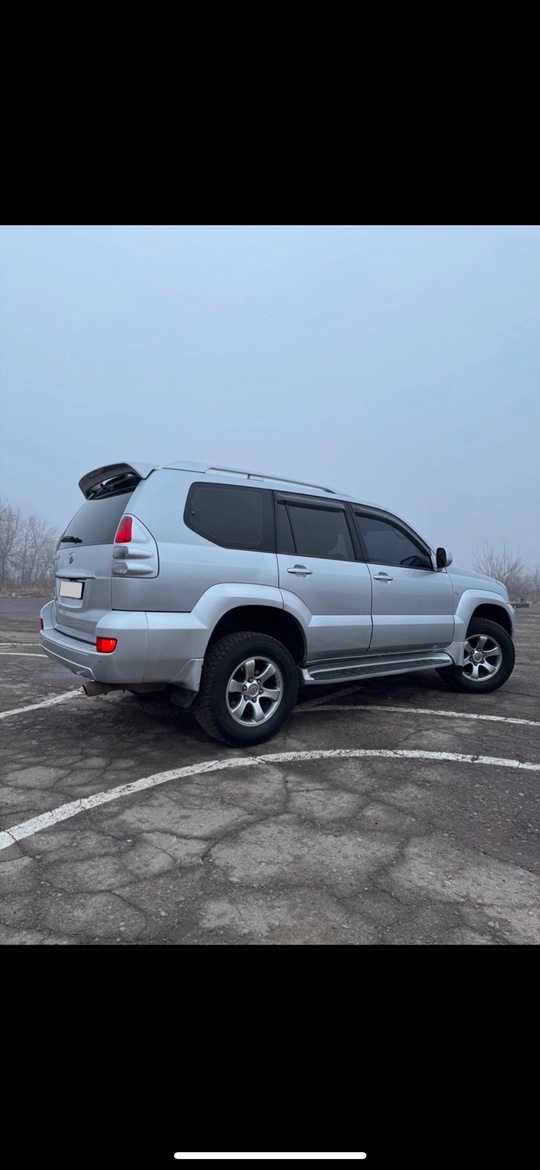 Продам 
От хозяина!!!
 TOYOTA LAND (2)
