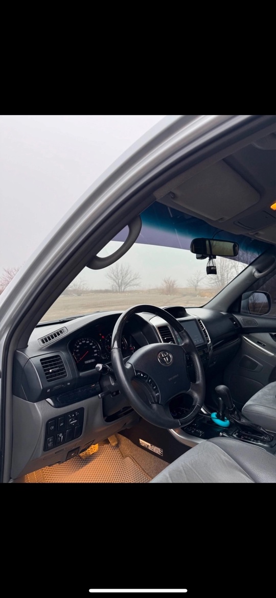 Продам 
От хозяина!!!
 TOYOTA LAND (6)