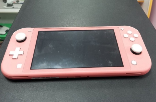Продам приставку Nintendo switch
Объем встроенной
