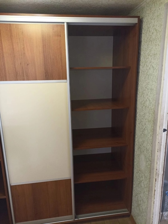 Новый шкаф -купе, в отличном (1)
