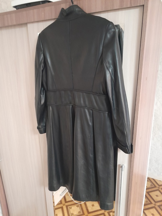 Продам женский кожанный френч. Одевали (1)