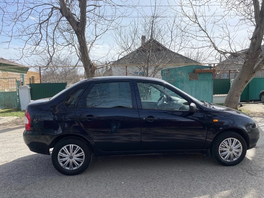 продам 2008 года авто в (5)