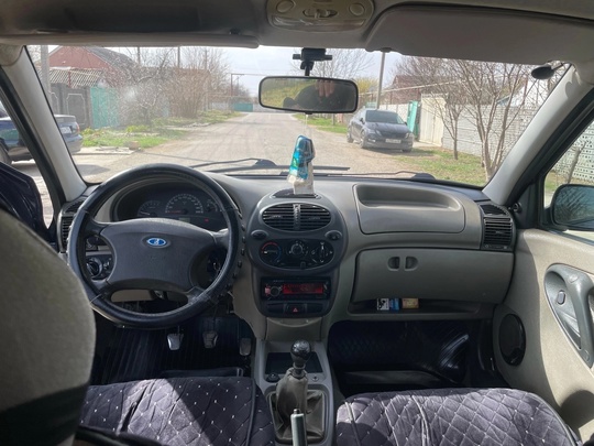 продам 2008 года авто в (6)