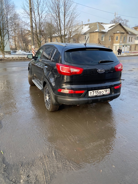 KIA Sportage 
Год выпуска 2010
Двигатель (3)