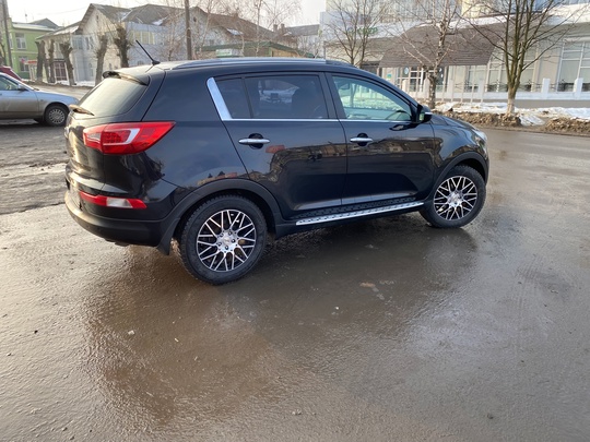 KIA Sportage 
Год выпуска 2010
Двигатель (4)
