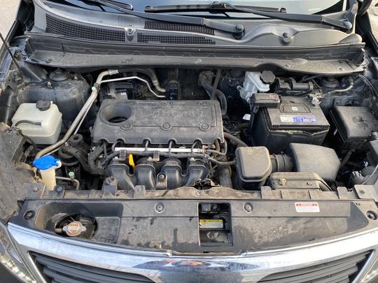 KIA Sportage 
Год выпуска 2010
Двигатель (9)