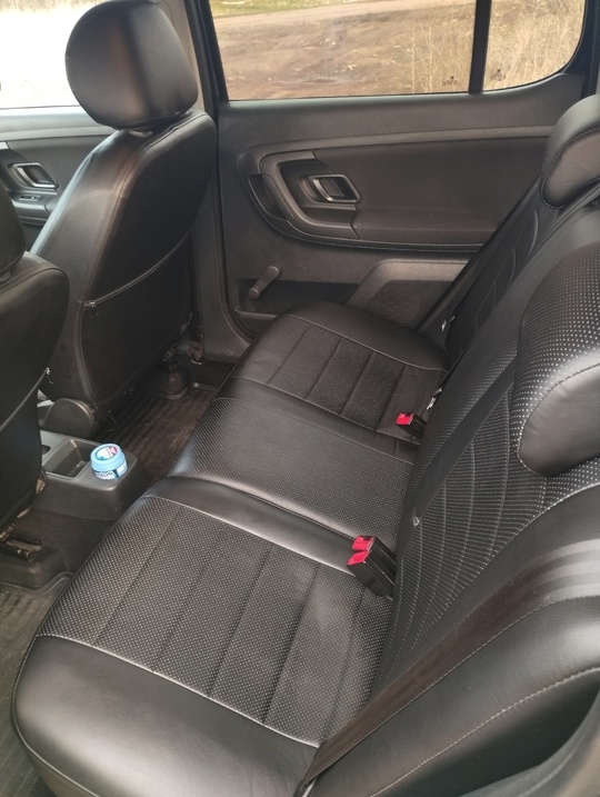 Продам Skoda Fabia 2 хэтчбек (7)