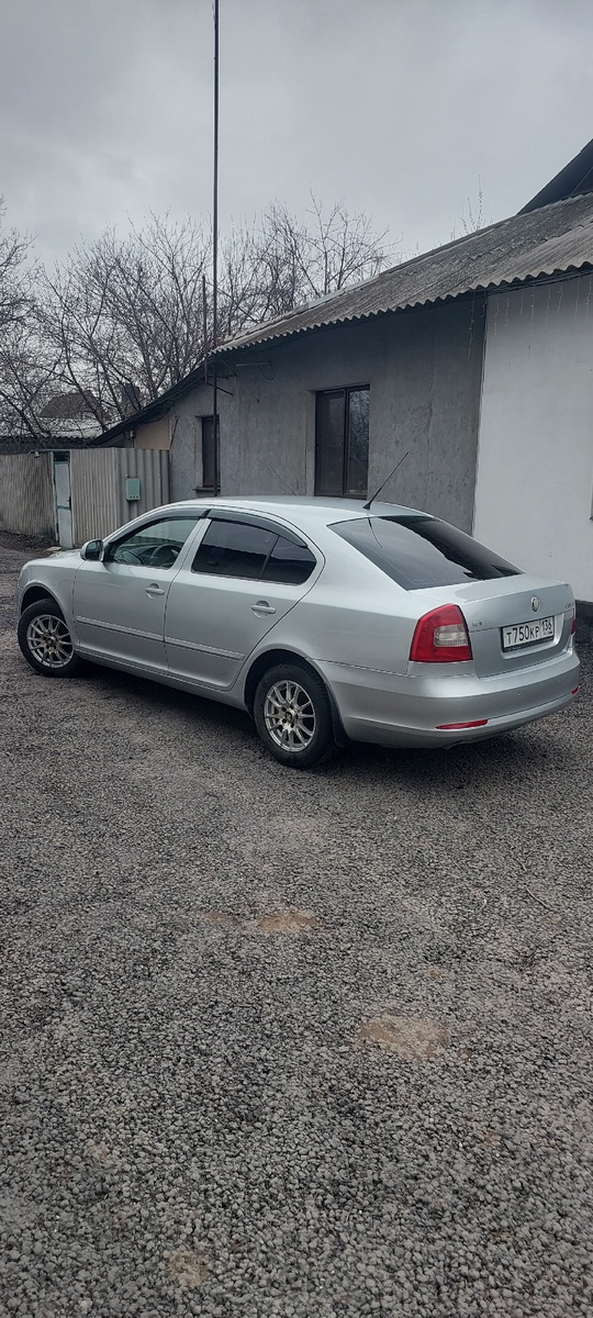 Продам ! SKODA OCTAVIA A5 (1)