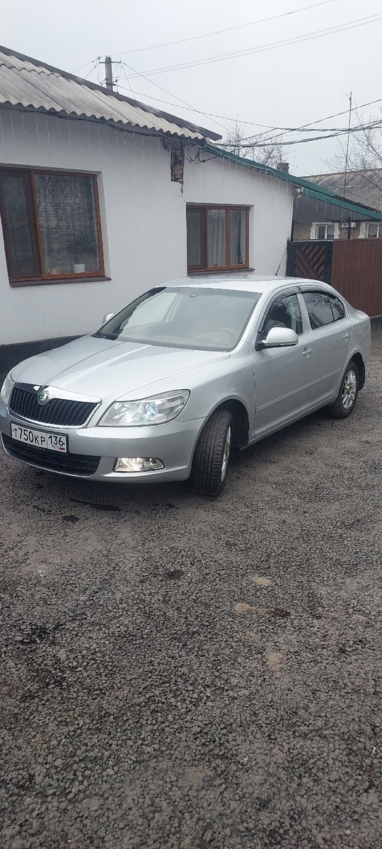 Продам ! SKODA OCTAVIA A5 (2)