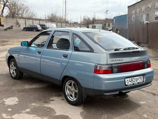 Продам ВАЗ 2112 2002г.в 1.5 (2)